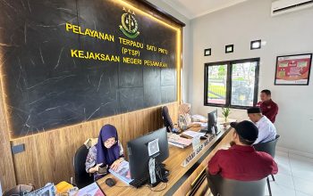 13 UPT Puskesmas Pesawaran Dilaporkan ke Kejari, AMP Bongkar Dugaan Penyalahgunaan Anggaran