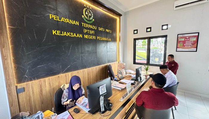 13 UPT Puskesmas Pesawaran Dilaporkan ke Kejari, AMP Bongkar Dugaan Penyalahgunaan Anggaran
